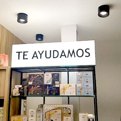 Rótulos comerciales